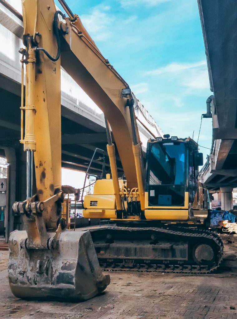 GPS maquinaria amarilla